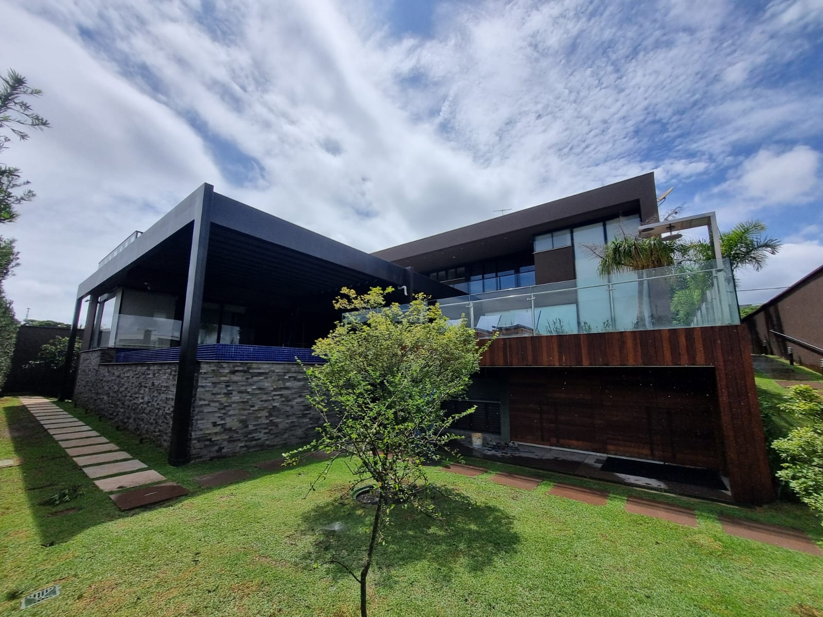 WhatsApp Image 2026-02-04 at 09.14.35